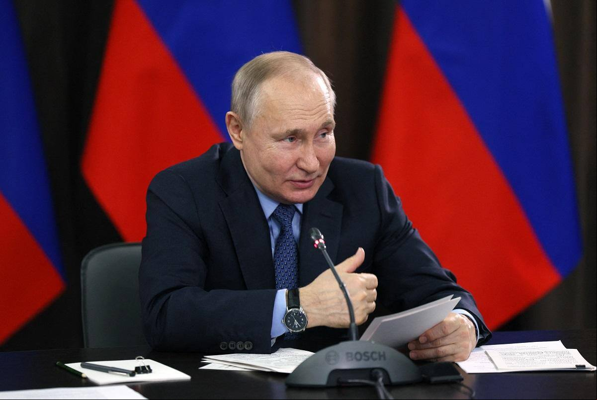 Putin conversará com Lula nesta terça (22) por telefone
