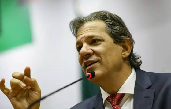Na imagem, o ministro da Fazenda, Fernando Haddad, durante coletiva com jornalistas, em Brasília Na imagem, o ministro da Fazenda, Fernando Haddad, durante coletiva com jornalistas, em Brasília