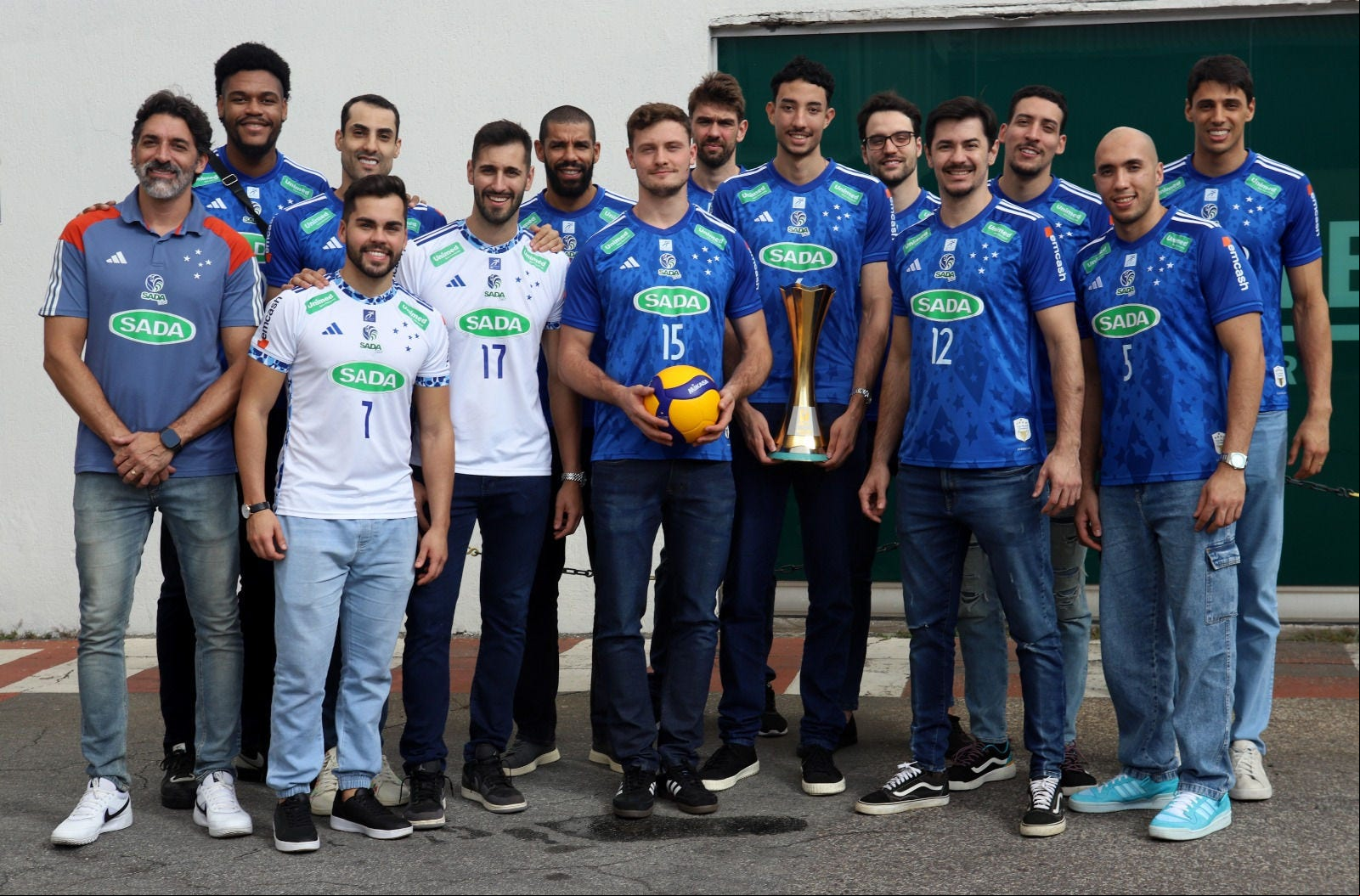 O TEMPO recebeu os campeões da Superliga Masculina de Vôlei