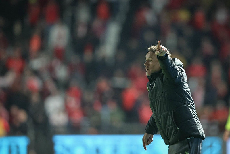 Técnico Gabriel Milito terá que testar uma nova peça no lado esquerdo do Atlético