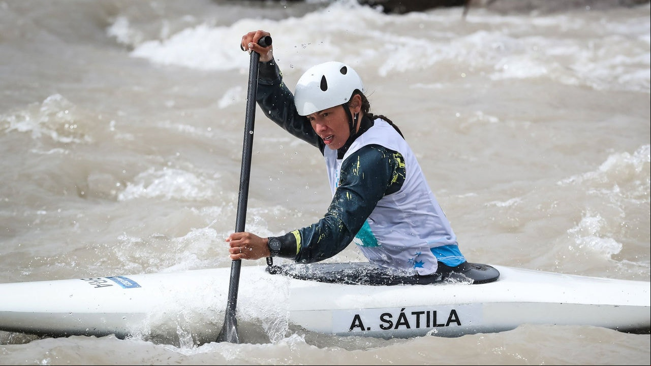 Ana Sátila Conquista Prata na Copa do Mundo de Canoagem Slalom na Polônia
