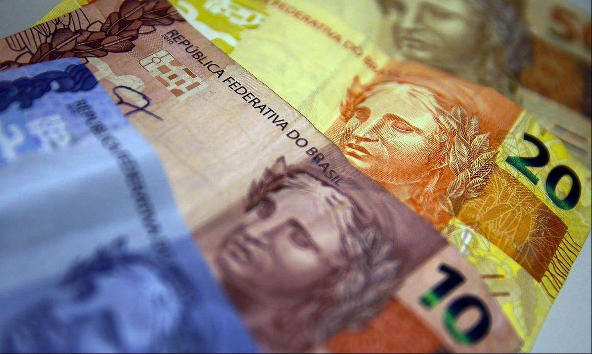 Déficit fiscal do governo é alto