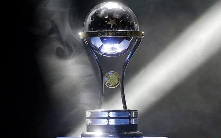 Taça da Sul-Americana (Foto: Divulgação/Conmebol)