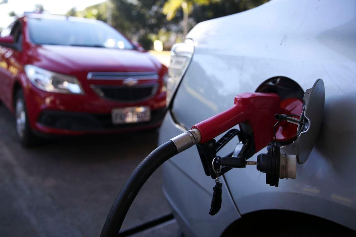 gasolina - combustível - preço da gasolina - redução do preço da gasolina - aumento do preço da gasolina
