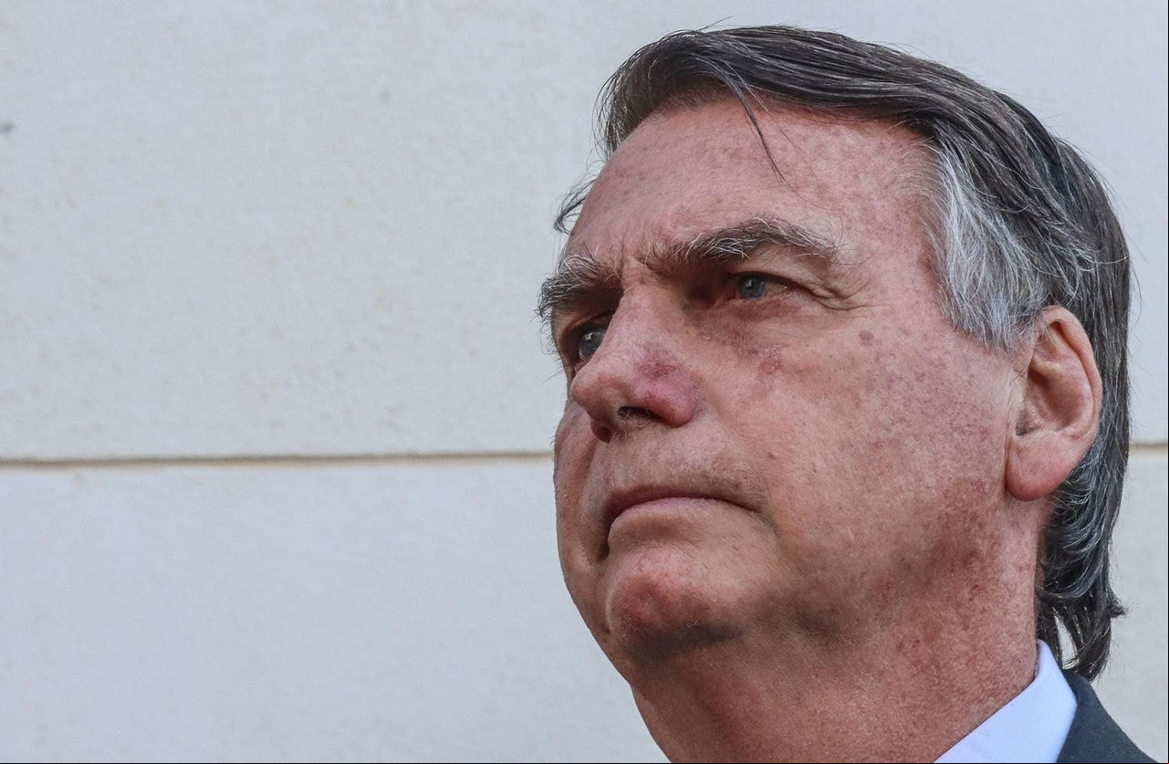Jair Bolsonaro O ex-presidente Jair Bolsonaro ao sair da Polícia Federal após prestar depoimento, em outubro de 2023