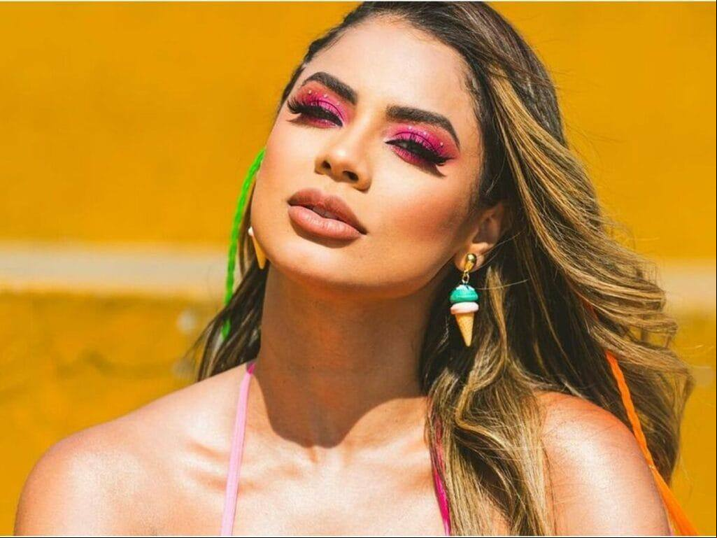 Lexa revela que já teve burnout durante um voo: ‘Eu só chorava’