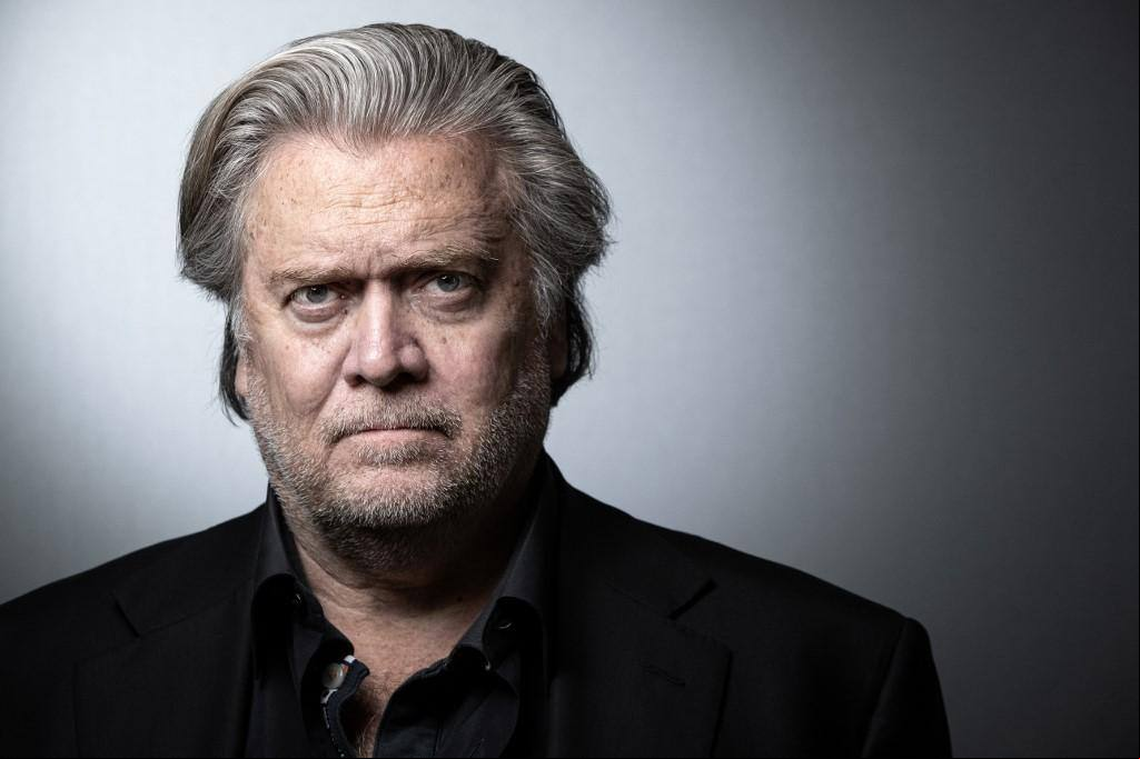 Steve Bannon é preso sob acusação de desvio de doações para construção de muro na fronteira com o México O estrategista e conselheiro do presidente dos Estados Unidos, Steve Bannon