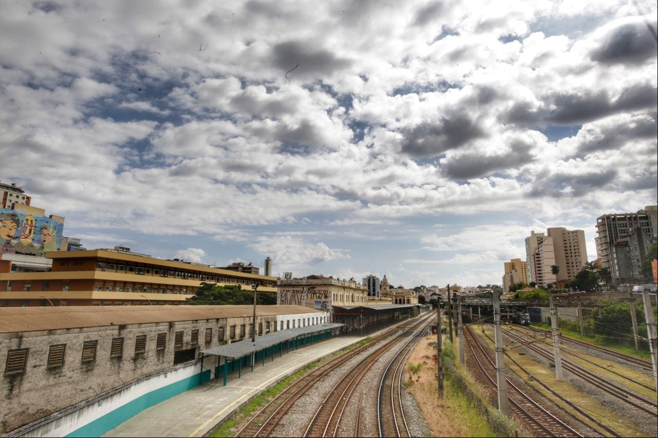 Céu parcialmente nublado BH Céu deve ficar nublado em BH