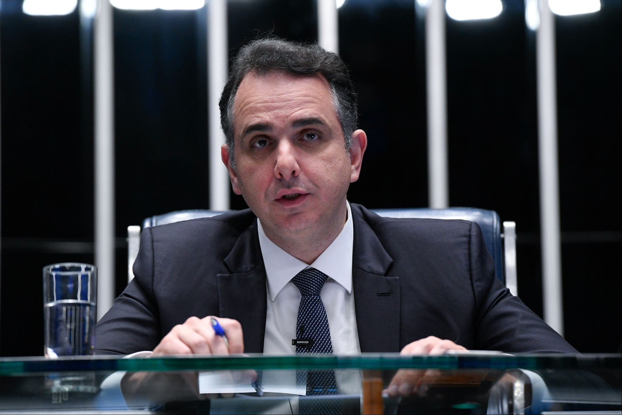 Plenário do Senado Antes de apresentar ao Senado, o presidente do Congresso Nacional, Rodrigo Pacheco (PSD-MG) pretende discutir o texto com o presidente Lula.