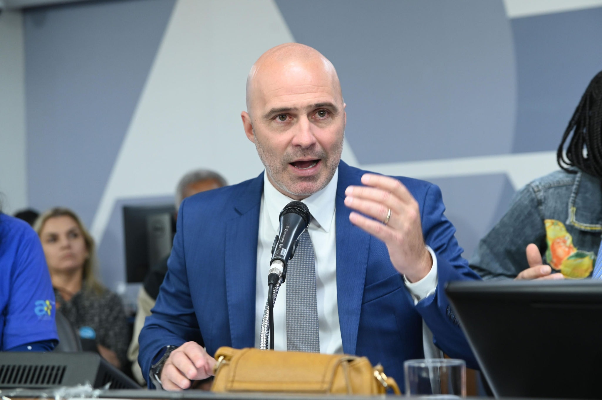 gustavo-valadares-pec-referendo-privatizações-by-luiz-santana-almg