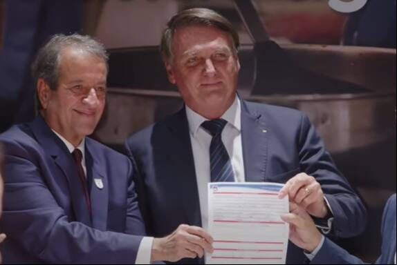 Valdemar Costa Neto e Jair Bolsonaro (PL) almoçaram nesta quarta-feira (12), na sede do partido, em Brasília