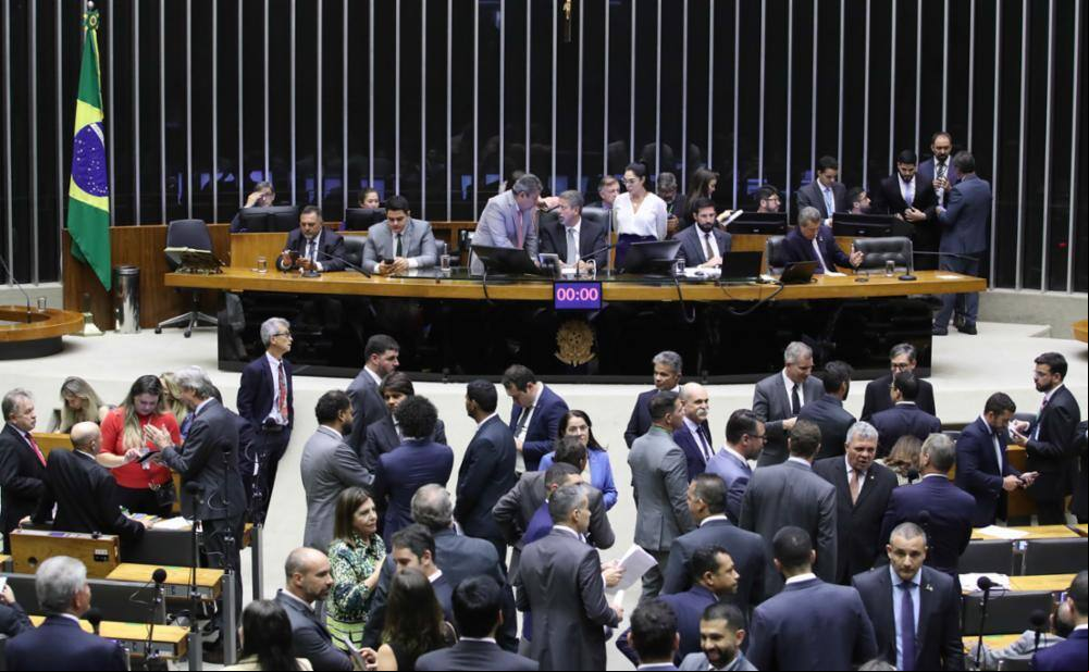 Plena´rio da Câmara durante votação do 'PL das Saidinhas' Plena´rio da Câmara durante votação do 'PL das Saidinhas'