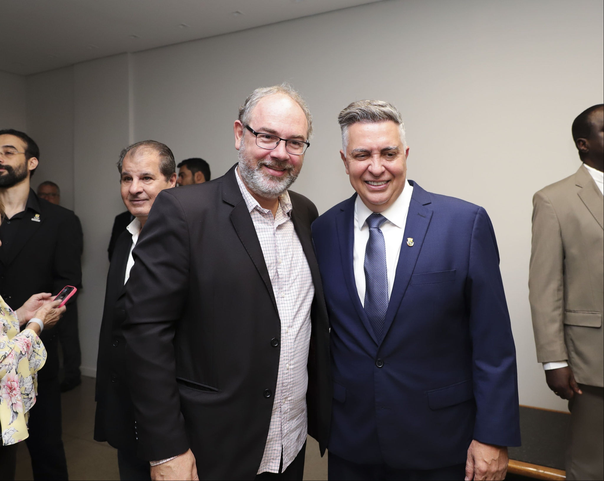 Paulo Lamac, é secretário de relações institucionais e prefeito Álvaro Damião