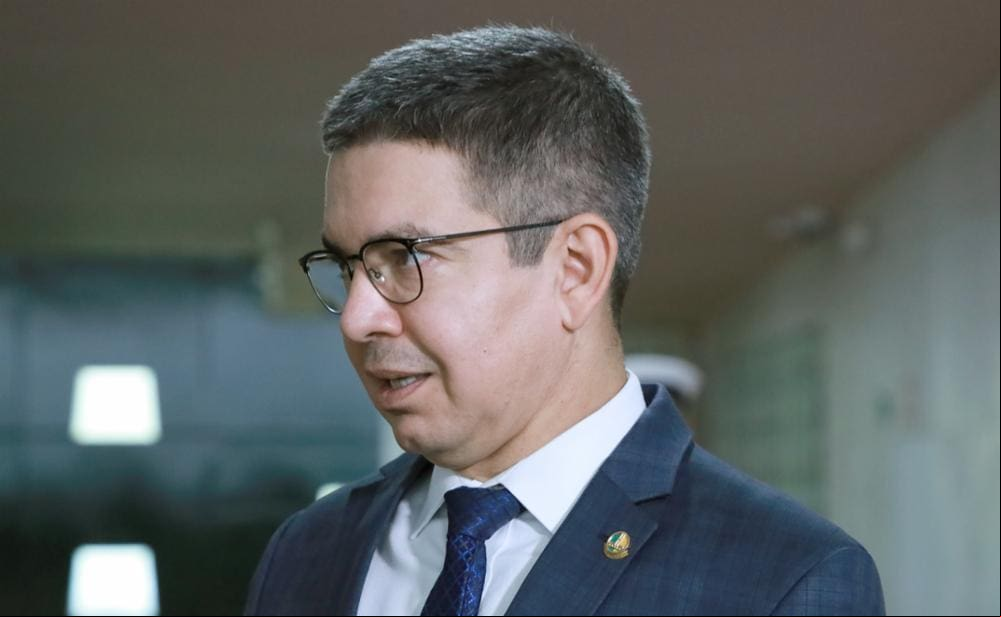 O senador Randolfe Rodrigues na abertura dos trabalhos legislaivos de 2024