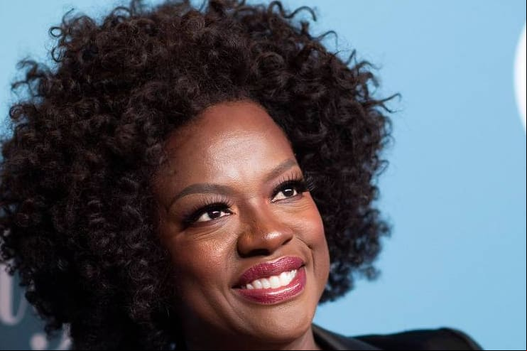 Viola Davis diz em Cannes que um diretor a chamou pelo nome de sua empregada