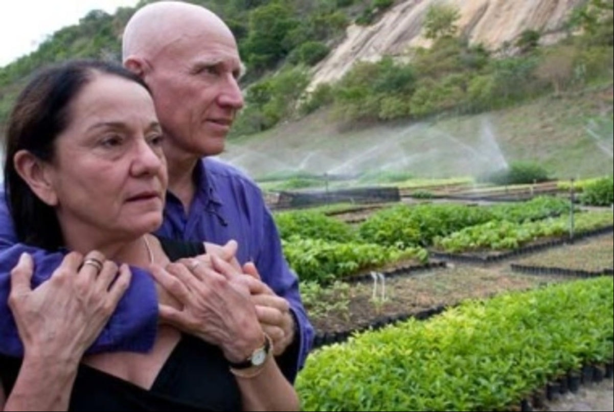 Sebastião Salgado e sua mulher, Lélia Wanick, idealizadores do Instituto Terra, de recuperação ambiental no Rio Doce