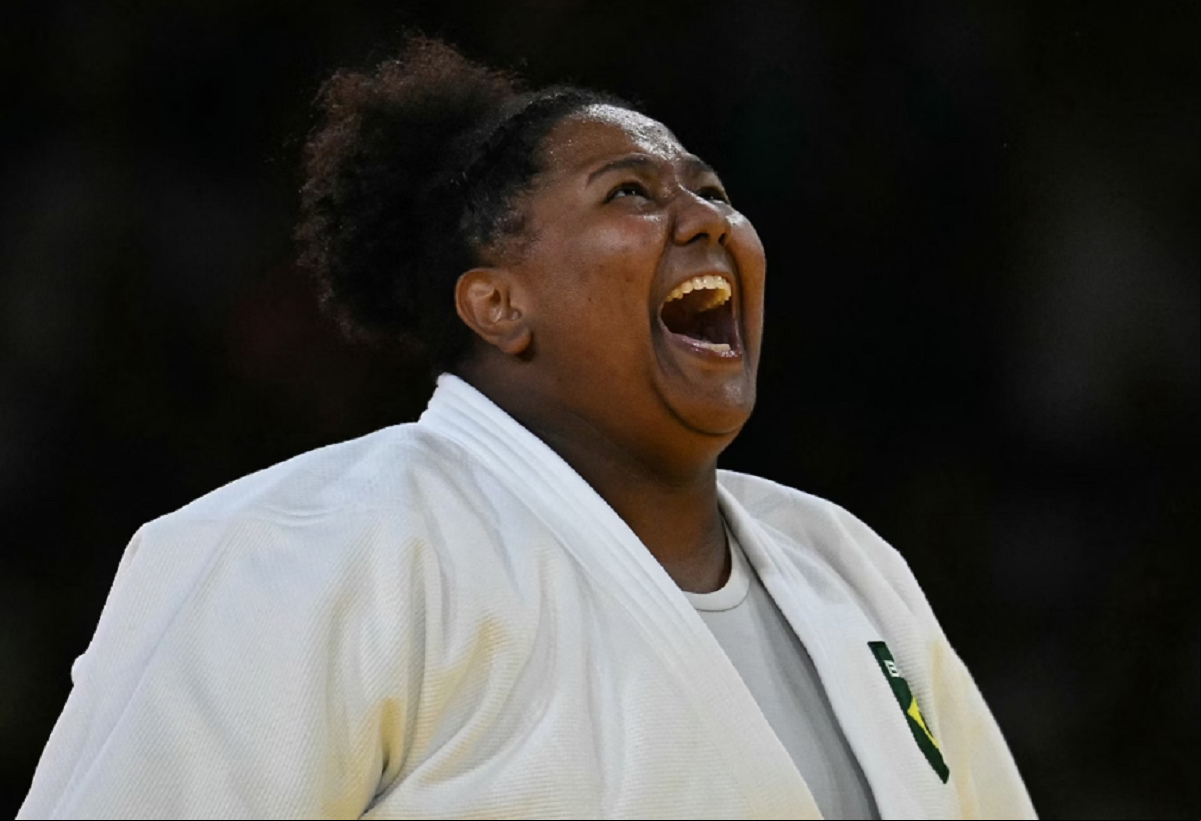 Beatriz Souza fez história ao conquistar a primeira medalha de ouro do Brasil no judô, no dia 2 de agosto. Ela venceu na categoria acima de 78kg superando Raz Hershko, de Israel.

