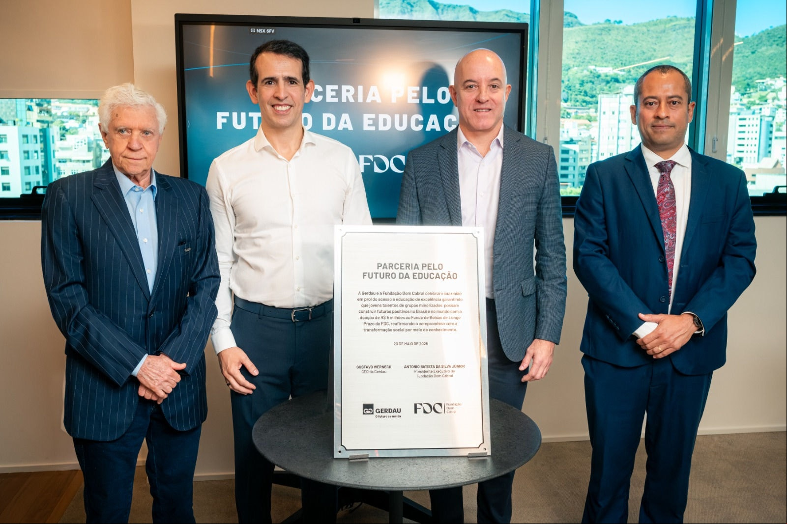 Emerson de Almeida, cofundador e Presidente da Diretoria Estatutária da Fundação Dom Cabral; Gustavo Werneck, CEO da Gerdau; Antonio Batista da Silva Junior, Presidente Executivo da Fundação Dom Cabral; Francisco Ângelo Silva Assis, promotor de Justiça MG, coordenador do CAO-TS.