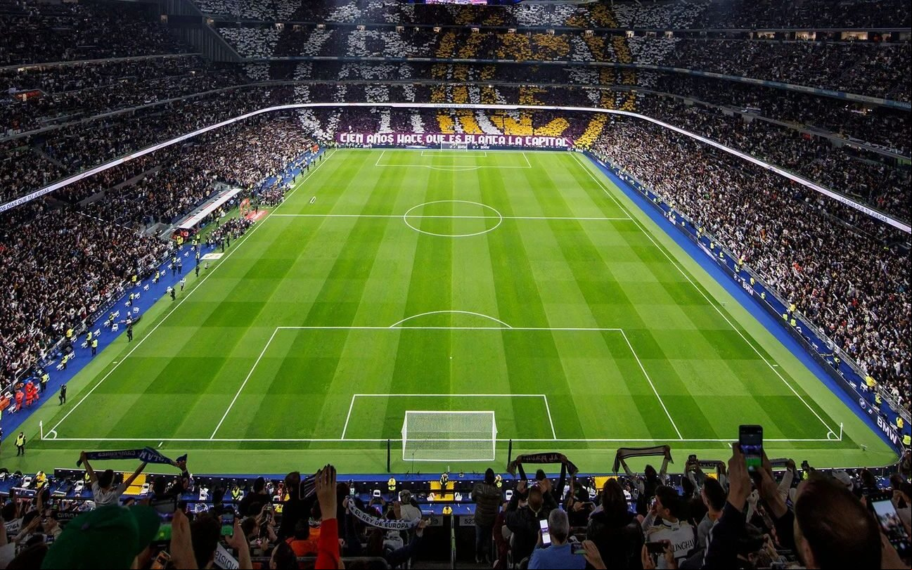 Santiago Bernabéu com lotação completa (Foto: Reprodução/ Real Madrid)