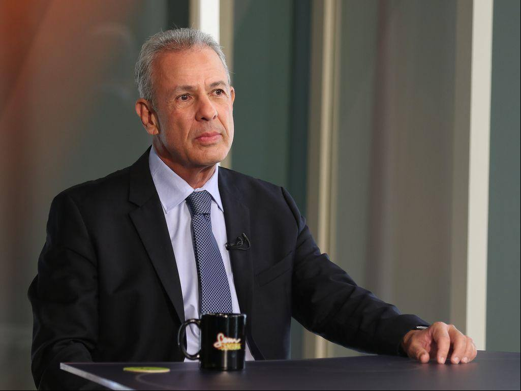 Bento Albuquerque, ex-ministro de Minas e Energia, será ouvido nesta terça-feira pela PF Bento Albuquerque, ex-ministro de Minas e Energia, será ouvido nesta terça-feira pela PF