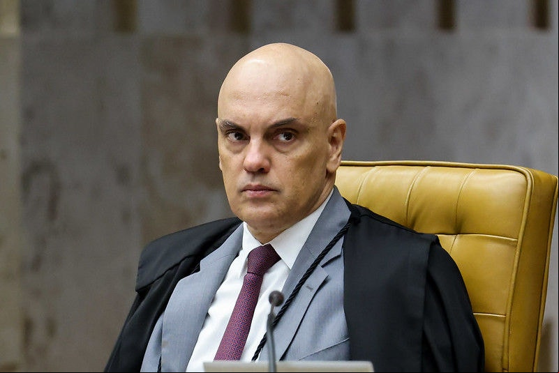 Alexandre de Moraes, ministro do STF O ministro Alexandre de Moraes determinou ainda que o Conselho Federal de Medicina preste esclarecimentos à Corte sobre a proibição em até dez dias e que a PGR e AGU se manifestem sobre o caso em 5 dias
